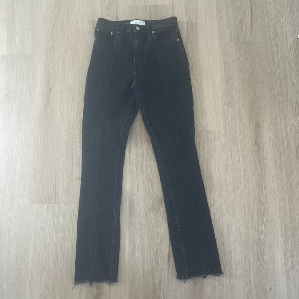 Abercrombie and Fitch Super Skinny Ultra High Rise Jeans, Size 26 /2 Color Black